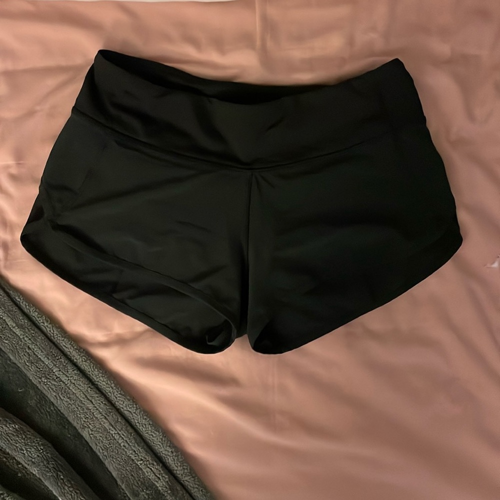 LuLuLemon Like New Speed Shorts